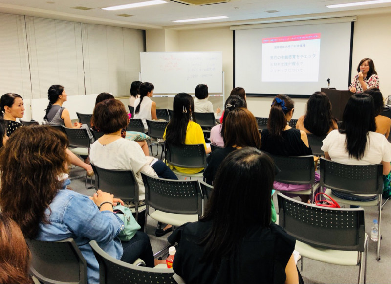Workshop for Japanese women in Japan