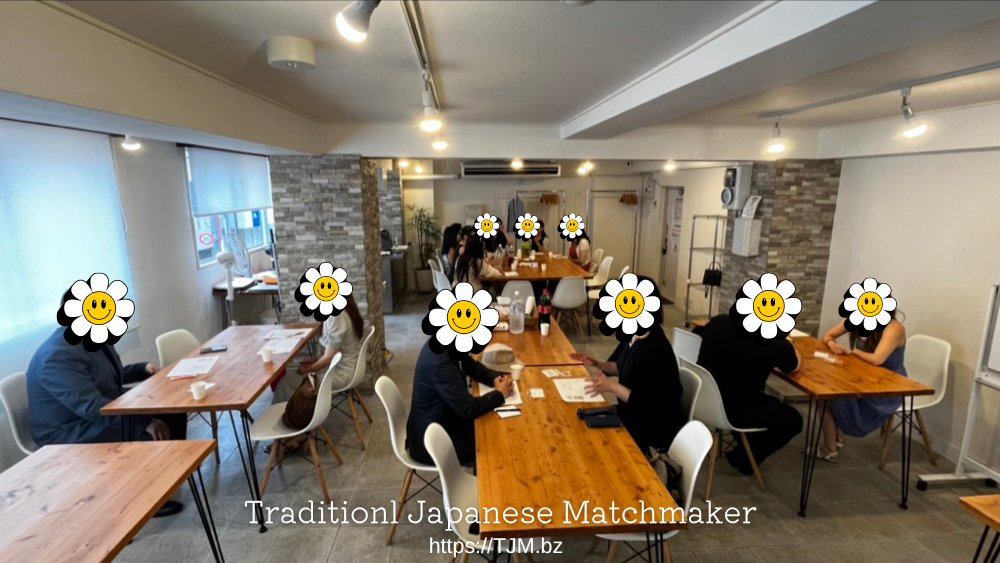 Meet and Greet Japanese women in Akihabara Tokyo